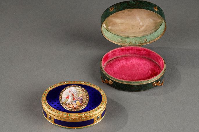 Exceptional enamelled gold box | MasterArt